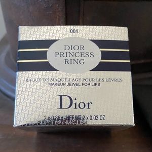 Dior Glam Makeup Ring